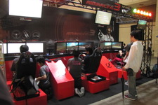 【TGS 2010】学生40人でレーシングゲームを制作…日本電子専門学校 画像