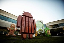 グーグルとネスレがコラボ……Android 4.4のコードネームは「KitKat」、特製パッケージのキットカットも発売へ 画像