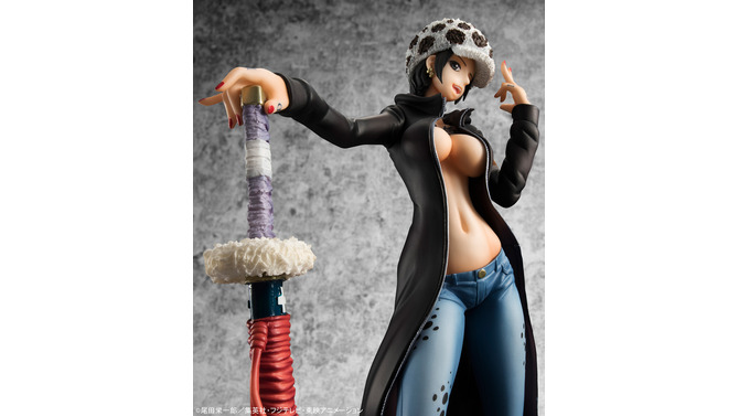 「ONE PIECE」の「トラファルガー・ロー」女体化フィギュアが登場、やりすぎなくらいセクシーに