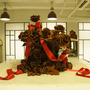 イケメン甘党男子たちによる“壁ドンチョコ”が「東京チョコレートショー2014」で実施