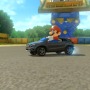 マリオ×ベンツの「GO!GLA」CM第2弾で、リアルピーチとリアルルイージが登場