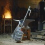 あの鍛冶屋が今度は『HALO』グラビティハンマーを制作 ― かなりの重量であらゆるものが粉々に