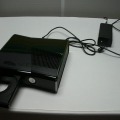 【E3 2010】これが新型Xbox360、スリムで静かに