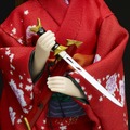「ヱヴァと日本刀展」アスカが和ドールに、刀を使った様々なポージングを楽しめる