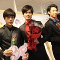 乙女ロードにリムジン、イケメンが赤いバラをプレゼント　「ボーイフレンド（仮）」2周年記念