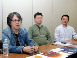 CEDEC運営委員会の面々（左から委員長の斎藤直宏氏、副委員長の庄司卓氏、鶴谷武親氏）