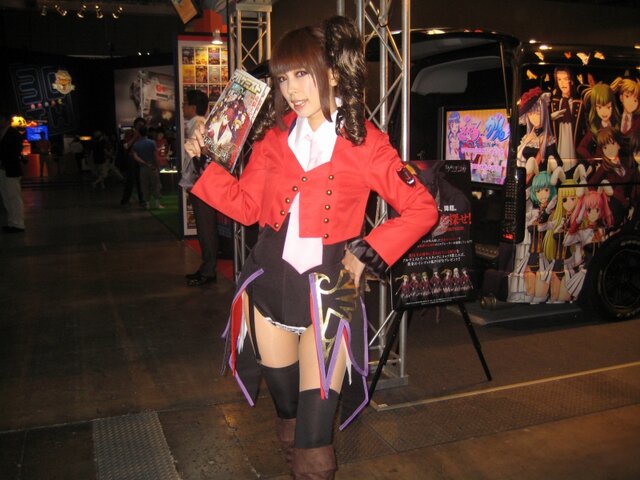 【TGS 2010】かわいいコスチュームが目白押し ― コンパニオン特集その1