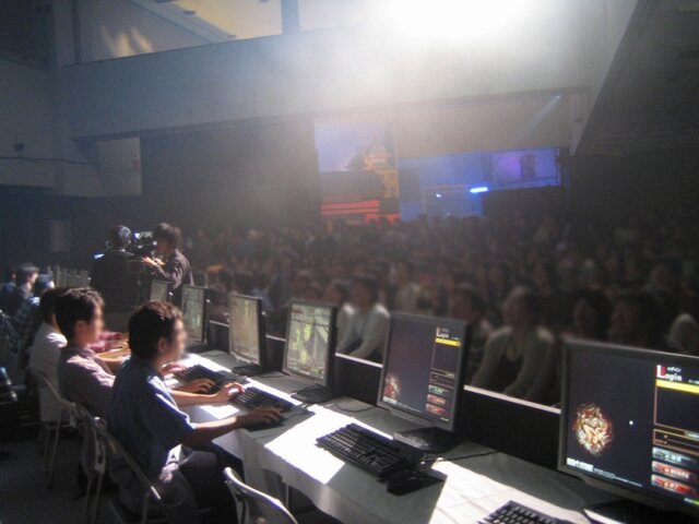 ゲームオン、オフラインイベント「ゲームオン LIVE 2010」を東京国際フォーラムで開催