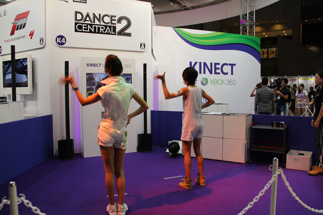 【TGS 2011】『Dance Central ２』はマルチプレイに対応、日本人アーティストの曲も