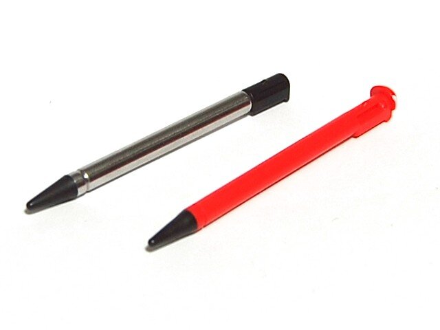 通常のタッチペンと見比べ
