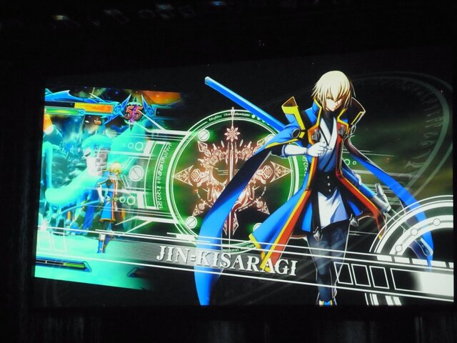 『BLAZBLUE』最新作発表も！「ぶるふぇす2012 らいおっとさまー あげいん」レポート