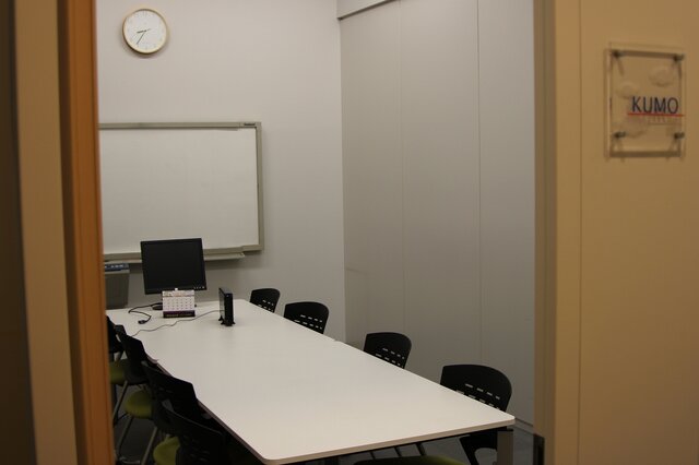こんな感じの会議室