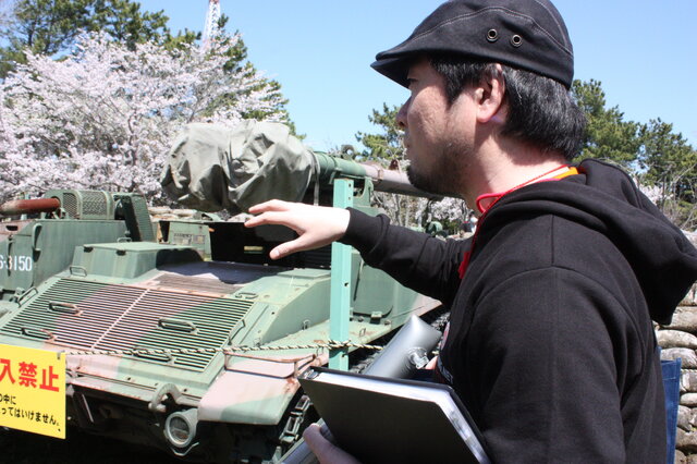 陸上自衛隊土浦駐屯地で戦車と一緒にお花見をしてきた