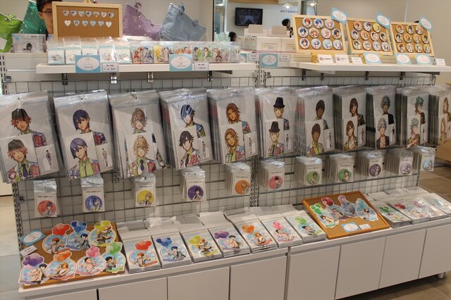 【レポート】「SHINING STORE」に潜入！「うた☆プリ」グッズが盛りだくさんのコンセプトショップの内部とは