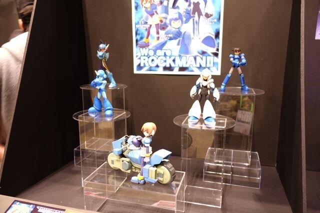 【WF2016冬】千値練が『エグゼ』を立体化！あのサイトスタイルも…会場で見つけた「ロックマン」フィギュアまとめ