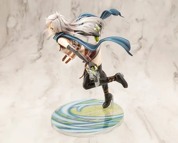 疾走感のあるポージング！『軌跡』シリーズより「フィー・クラウゼル
