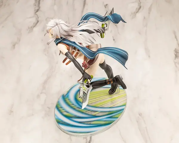 疾走感のあるポージング！『軌跡』シリーズより「フィー・クラウゼル