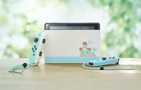 あつまれ どうぶつの森』特別デザインの本体セット&キャリングケース
