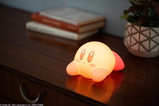 大好評を博した「星のカービィ 30th ルームライトBOOK」再販！毎日の癒しになる“カービィのお部屋ライト” 画像