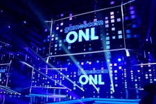 「gamescom 2023」生放送中に不審者が乱入…『GTA』らしき言葉を繰り返し警備員に取り押さえられる 画像