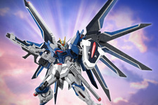 劇場版『ガンダムSEED』より新機体「ライジングフリーダムガンダム」発表！ガンプラ、METAL ROBOT魂などで早くも商品化 画像