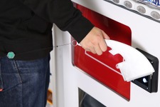 「アイスラッガー」がパスケースになった！改札や電子決済時に、ウルトラセブンになった気分でピッとタッチ 画像