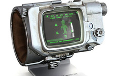 『Fallout』でお馴染み「Pip-Boy」のレプリカの進化の歴史を「怪しい伝説」アダム氏が語る映像公開に―全ては「世界一危険なおもちゃ」から始まった！？ 画像