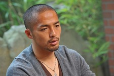 『サカつくDS ワールドチャレンジ2010』小野選手がスペシャルインタビューに登場 画像