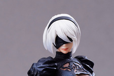 チラ見えする太もも…！『ニーア オートマタ』より「2B」のフィギュア再受注開始！背中の素肌や細かな装飾まで見どころ満載 画像