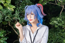 【コスプレ】仕事できる感が半端ない！『原神』甘雨の麗しいOL姿を披露した美女レイヤー・雛月あや【写真9枚】 画像