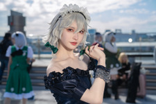 【コスプレ】「咲夜」の凜とした表情が美しい！首筋から肩のラインを際立たせる自作衣装にも注目・よしのかこ【写真10枚】 画像