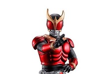 歴代「仮面ライダー」が集結！「クウガ」の複眼はクリア仕様、「ウィザード」のポーズもバッチリ再現の超精密カプセルトイが発売 画像