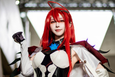 【コスプレ】まるでファンタジーの冒険者のようないでたち！中国美女レイヤーの「HololiveEN」エリザベスがスタイル抜群【写真8枚】 画像