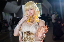 【コスプレ】ギリシャ彫刻のような美しい黄金比を魅せる！『崩スタ』アグライアの美女レイヤーが神話の世界を奏でる【写真9枚】 画像