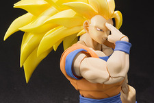 かめはめ波や瞬間移動のポーズも！ドラゴンボールZより「S.H.Figuarts スーパーサイヤ人3孫悟空」が再販決定 画像