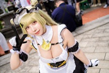 【コスプレ】『NIKKE』ソーダの迫力満点の美ボディを完全再現！ほんわか癒やされるメイド姿に見とれちゃう【写真9枚】 画像