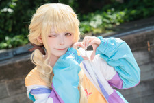 【コスプレ】アイドルはいつも可愛くなきゃだめ！『学マス』藤田ことねの人懐っこい笑顔と私服コーデに胸キュン【写真8枚】 画像