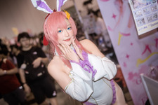 【コスプレ】スラリと伸びたストッキングの美脚で魅せる！「ガンダムSEED」ラクスのバニーガールが可愛すぎた【写真9枚】 画像