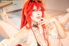 【コスプレ】豊満な美ボディをおしみなく披露する美女レイヤー！『クリスタル・オブ・アトラン』の夏衣装で曲線美の極地をみせる【写真9枚】 画像