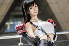 【コスプレ】『FF7』ティファの美脚が素晴らしい！スレンダーボディから繰り出されるS字カーブの曲線美に見惚れてしまう【写真8枚】