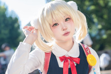 【コスプレ】表情とポージングで幼さを見事に表現！制服姿が可愛い「しぐれうい」のコスプレイヤー【写真9枚】
