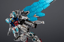 「ジオング タイプMA」の頭部も付いてくる！超合金「グラスフェザー」新登場に、万博ガンダム本体も“Re：PACKAGE”となって再販売 画像