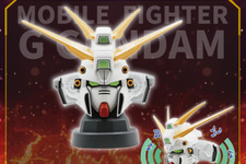 「ゴッドガンダム」たちがヘッド型スピーカーとなって登場！「シャイニングガンダム」はスーパーモードへの変形も再現 画像