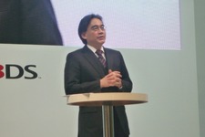 【Nintendo World 2011】岩田社長が助っ人で登場『nintendogs + cats』ステージプレゼン、新要素を訊く 画像