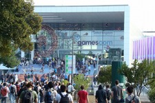 【gamescom 2011】『Kinect スター・ウォーズ』を早速プレイ ― 誰でもジェダイに成り切れる仕様は感涙モノ 画像