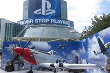 【E3 2012】P-51ムスタングの実機展示をひっさげてWARGAMING.NETが巨大ブースを展開 画像