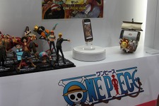 【CEATEC 2012】ワンピーススマホをいち早くチェック！ディズニースマホもあったドコモブース  画像