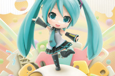 『初音ミク Project mirai 2』ダウンロード版配信決定 ― まんまるかわいいメインビジュアルも初公開 画像