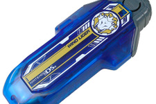 かっこよくDSソフトを格納「カードセイバーDS」が本日発売！ 画像