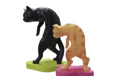 猫背すぎるネコのフィギュア第2弾「猫背2」がガシャポンで発売中、さまざまな猫背が全12種類 画像